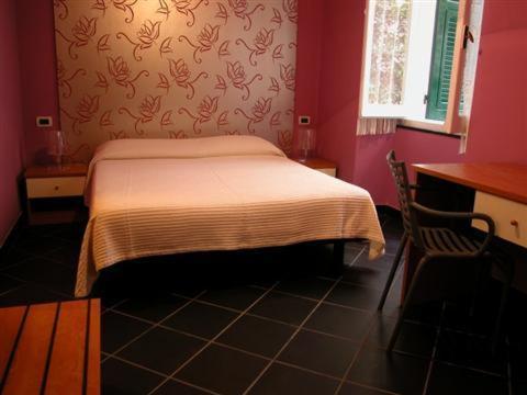 Albergo Lavagnese 라바냐 외부 사진